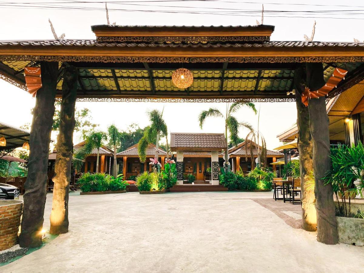Khum Lanna Boutique Hotel Sisaket Eksteriør bilde