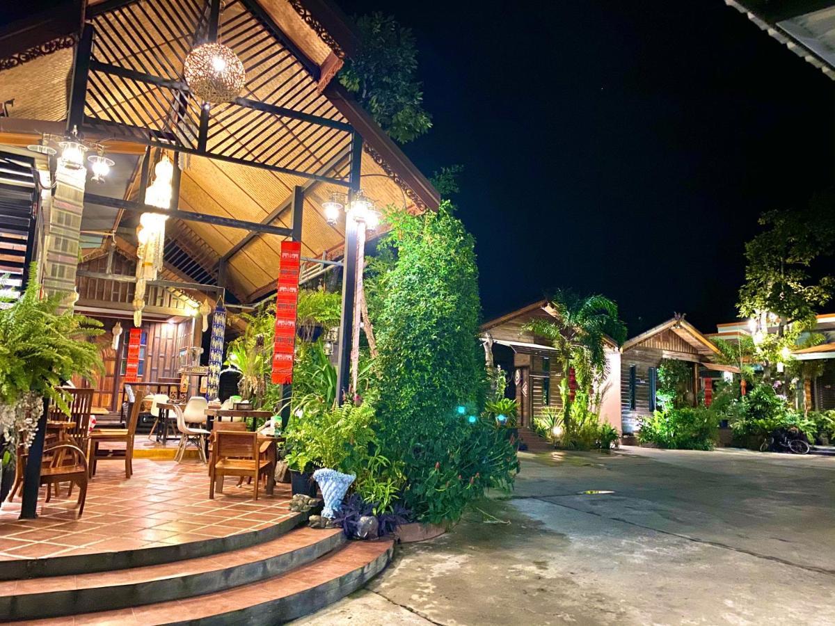 Khum Lanna Boutique Hotel Sisaket Eksteriør bilde