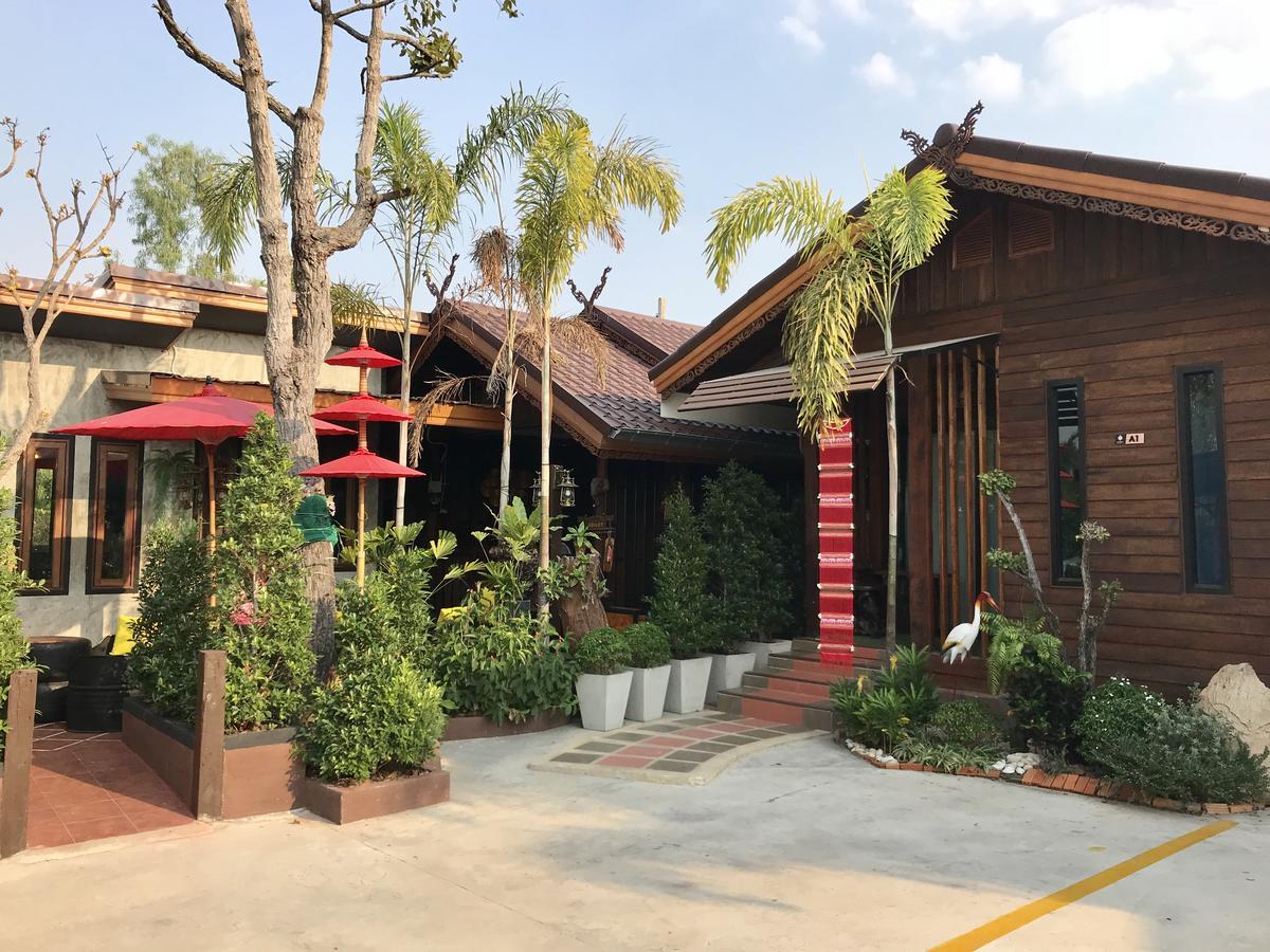 Khum Lanna Boutique Hotel Sisaket Eksteriør bilde