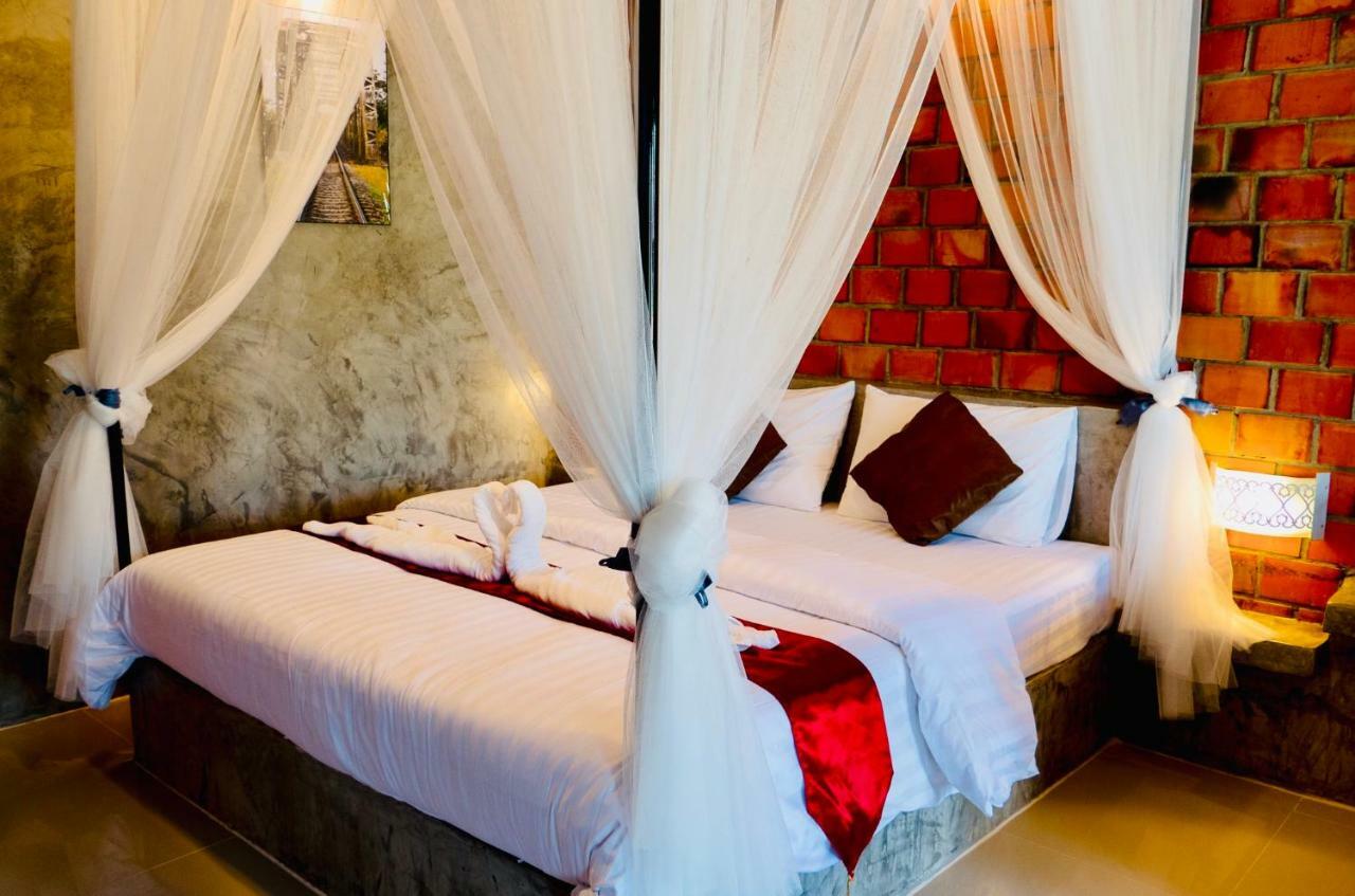 Khum Lanna Boutique Hotel Sisaket Eksteriør bilde